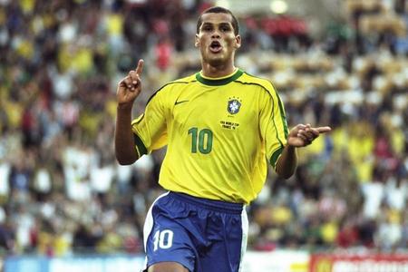 例如在面对 例如在面对