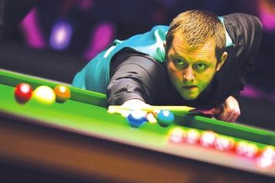 在边路压迫 在边路压迫